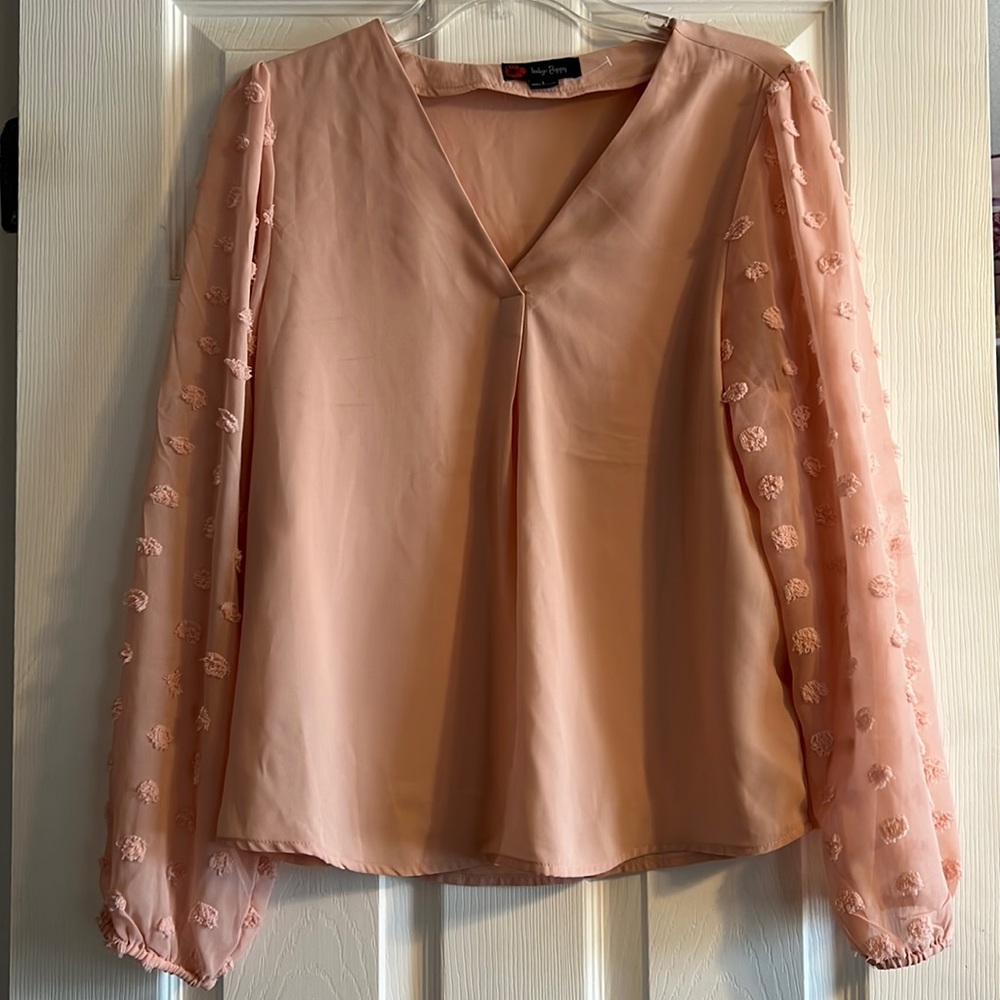 Pink see puffy thru sleeve shirt